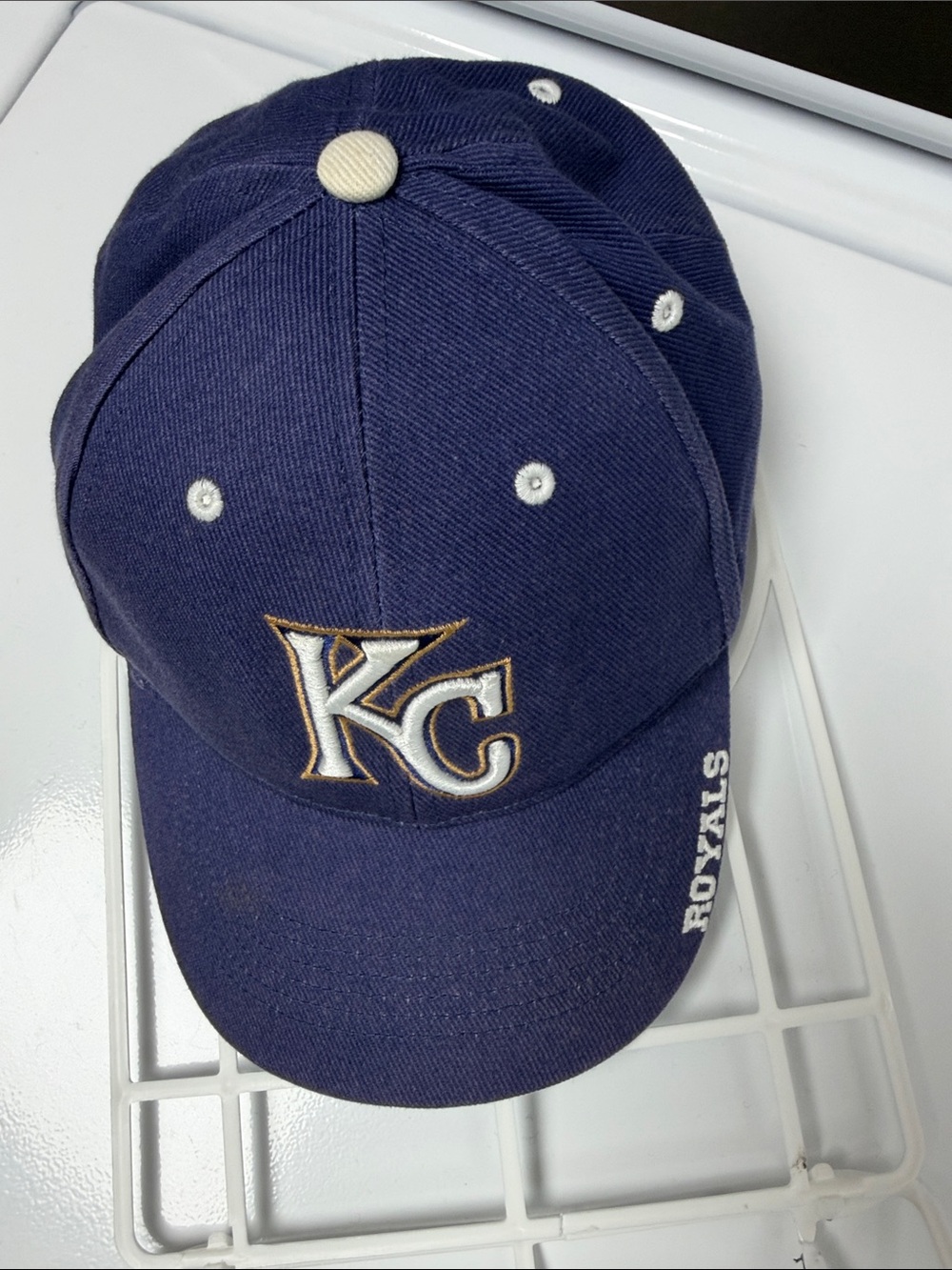 Men’s KC Logo Baseball Hat in Navy